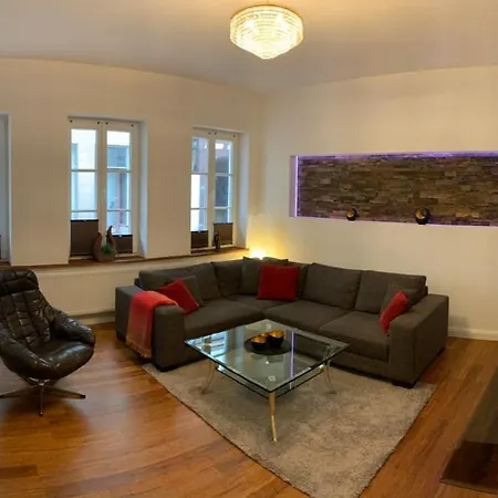 Ferienwohnung Janus Altstadt-Hameln Haus 2 Inklusive Parkplatz - Mit Und Ohne Terrasse Oder Loggia Hamelín Exterior foto
