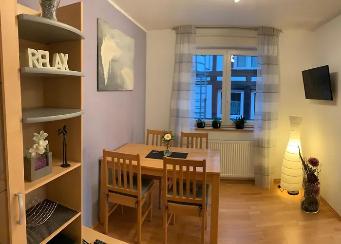 Ferienwohnung Janus Altstadt-Hameln Haus 2 inklusive Parkplatz - mit und ohne Terrasse oder Loggia